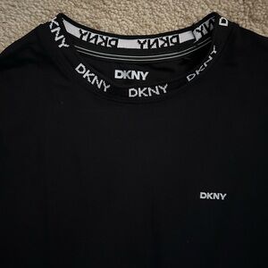 DKNY Black Short-Sleeve Logo Crewneck Tee with White Trim